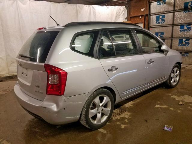 KNAFG526587209674 - 2008 KIA RONDO LX SILVER photo 4