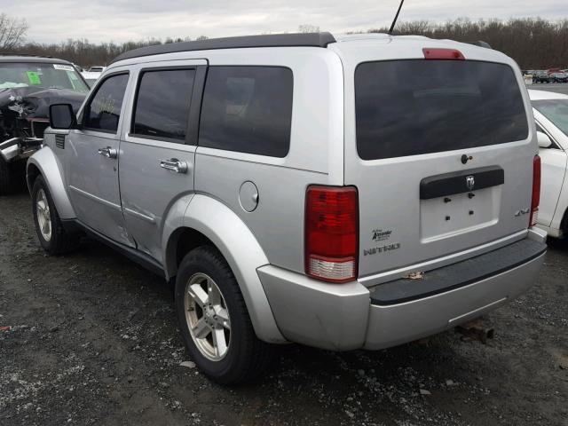 1D8GU28K38W129221 - 2008 DODGE NITRO SXT SILVER photo 3