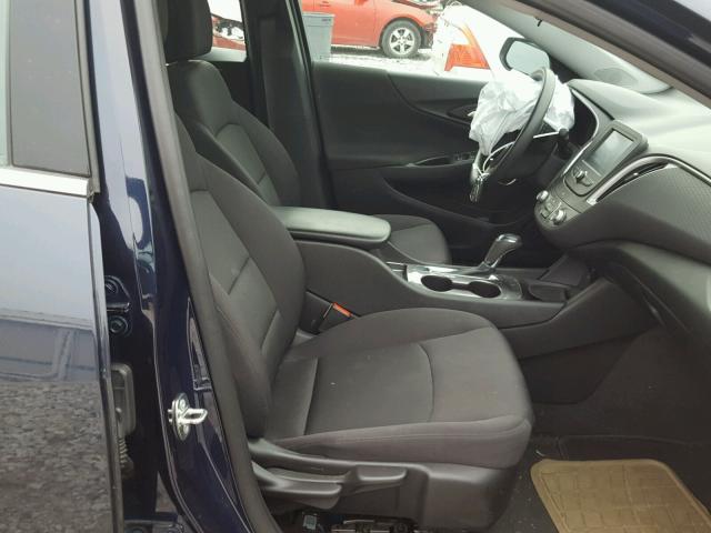 1G1ZB5ST4HF212388 - 2017 CHEVROLET MALIBU LS Mavi foto 5