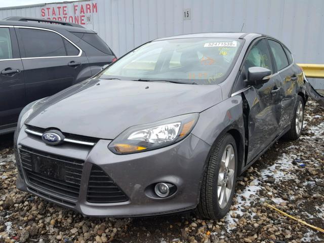 1FADP3N25DL130181 - 2013 FORD FOCUS TITA GRAY photo 2