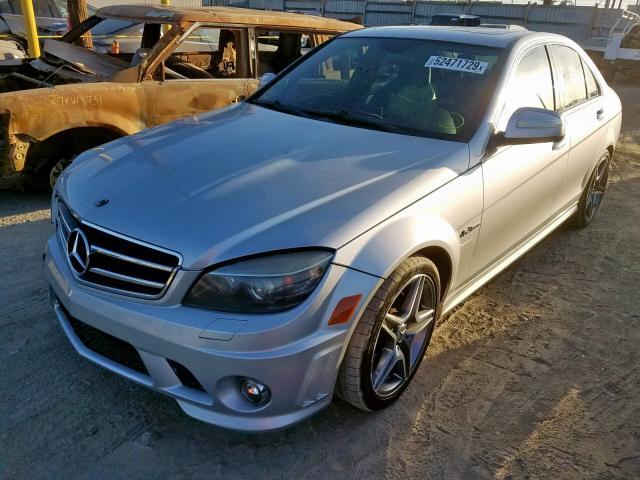 WDDGF77X69F308542 - 2009 MERCEDES-BENZ C 63 AMG SILVER photo 2