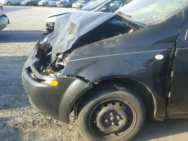 KL1TD56646B639139 - 2006 CHEVROLET AVEO BASE Qara foto 9