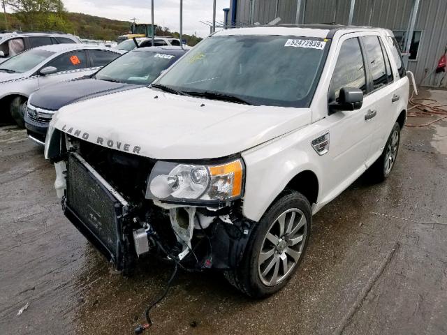 SALFT24N48H075180 - 2008 LAND ROVER LR2 HSE TE WHITE photo 2