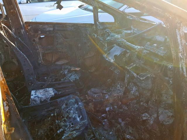 JTDZN3EU5E3366693 - 2014 TOYOTA PRIUS V BURN photo 5