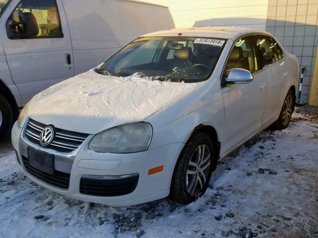 3VWST71K76M798850 - 2006 VOLKSWAGEN JETTA TDI WHITE photo 2