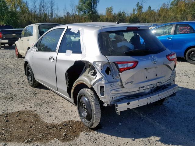 VNKJTUD33JA095048 - 2018 TOYOTA YARIS L SILVER photo 3