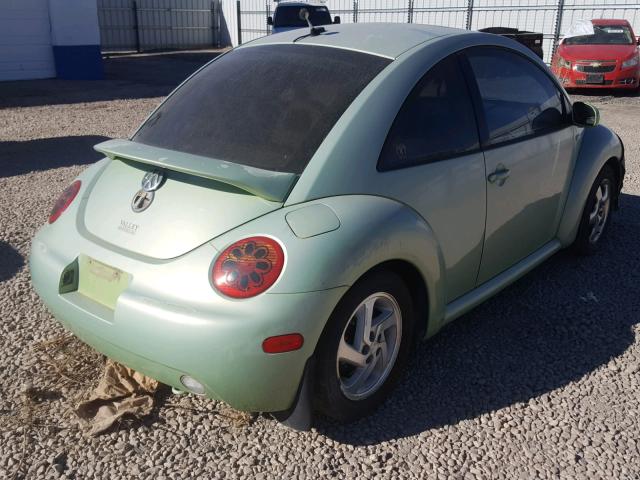 3VWCP21C61M418118 - 2001 VOLKSWAGEN NEW BEETLE GREEN photo 4