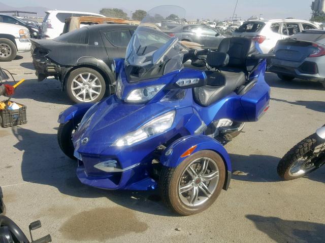 2BXJBKC1XCV001916 - 2012 CAN-AM SPYDER ROA BLUE photo 2