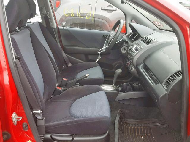 JHMGD38458S036616 - 2008 HONDA FIT RED photo 5