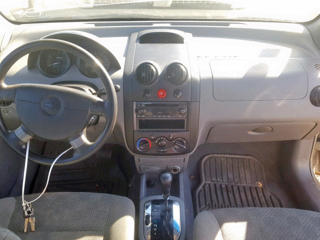 KL1TD52605B432414 - 2005 CHEVROLET AVEO BASE Күміс фото 9