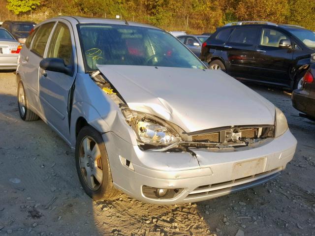 1FAFP37N67W330926 - 2007 FORD FOCUS ZX5 SILVER photo 1