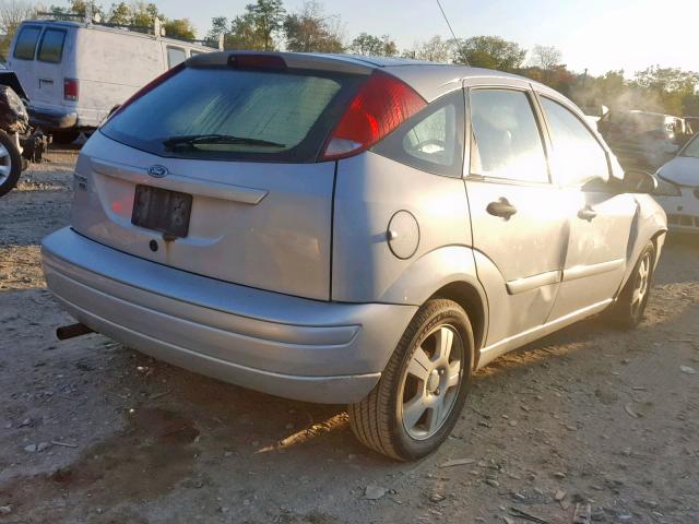 1FAFP37N67W330926 - 2007 FORD FOCUS ZX5 SILVER photo 4