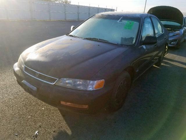 1HGCD5532VA058535 - 1997 HONDA ACCORD LX BLACK photo 2