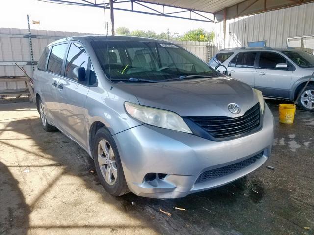 5TDZK3DC5BS136633 - 2011 TOYOTA SIENNA SILVER photo 1