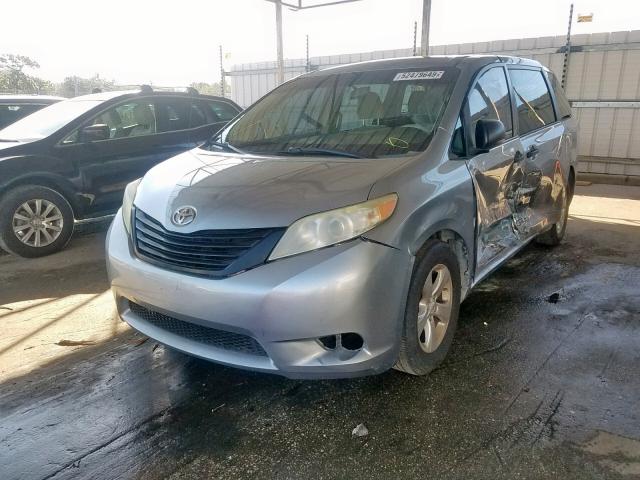 5TDZK3DC5BS136633 - 2011 TOYOTA SIENNA SILVER photo 2