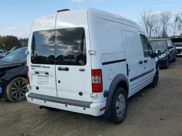 NM0LS7DN3AT024750 - 2010 FORD TRANSIT CO WHITE photo 4