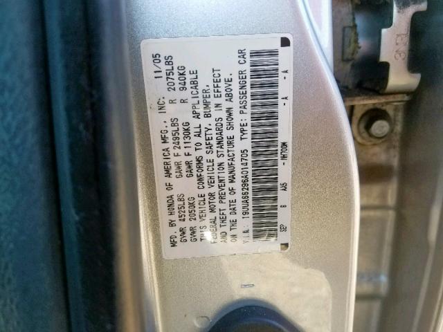 19UUA66296A014705 - 2006 ACURA 3.2TL SILVER photo 10