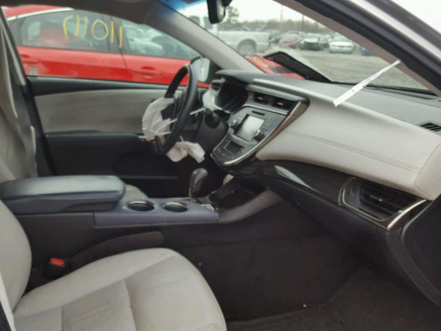 4T1BK1EB6FU161369 - 2015 TOYOTA AVALON XLE SILVER photo 5