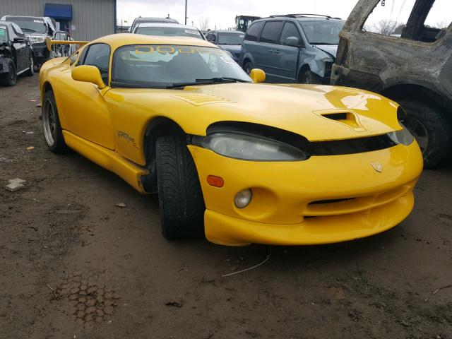 1B3ER69E42V102194 - 2002 DODGE VIPER GTS YELLOW photo 1