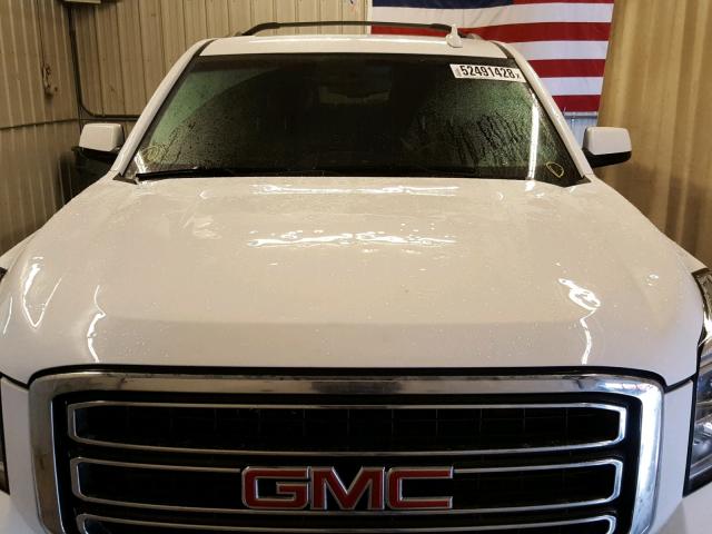 1GKS2GKC6HR270266 - 2017 GMC YUKON XL K WHITE photo 9