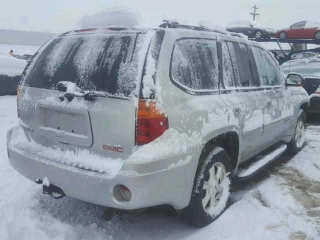 1GKDT13S652131817 - 2005 GMC ENVOY SILVER photo 4