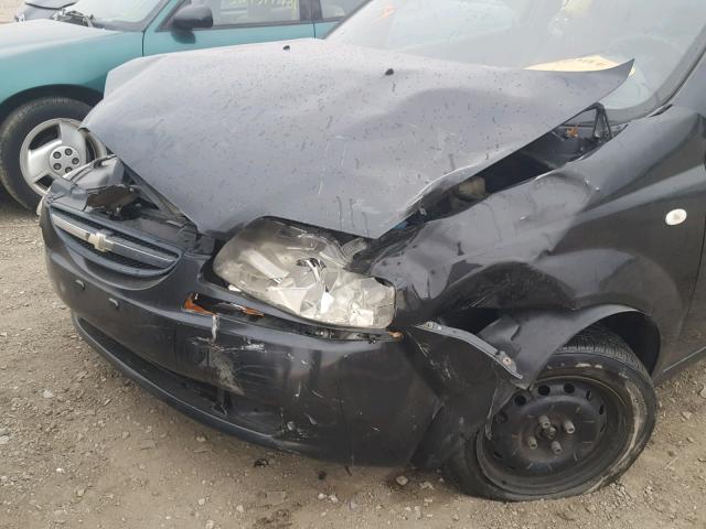 KL1TD52665B400812 - 2005 CHEVROLET AVEO BASE Qara foto 9