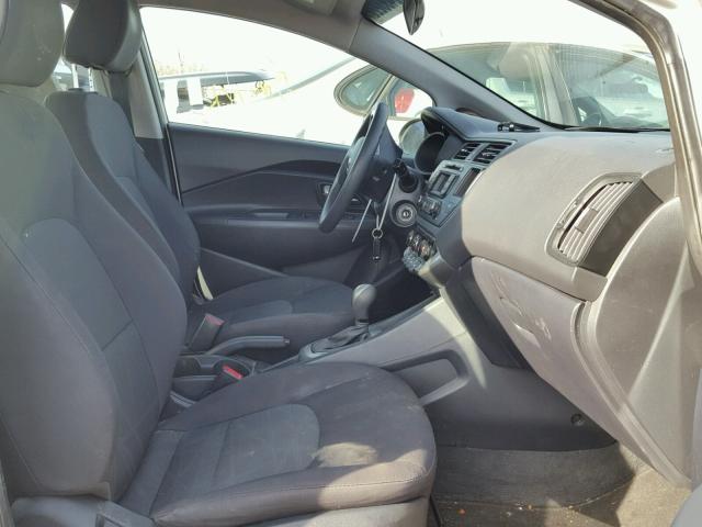 KNADM4A38D6241746 - 2013 KIA RIO LX SILVER photo 5