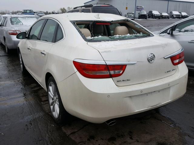 1G4PR5SK0E4215230 - 2014 BUICK VERANO CON WHITE photo 3