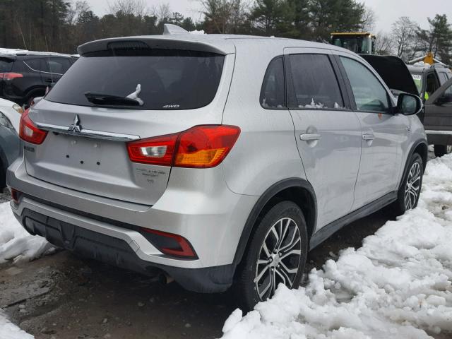 JA4AR3AW8JU012318 - 2018 MITSUBISHI OUTLANDER SILVER photo 4