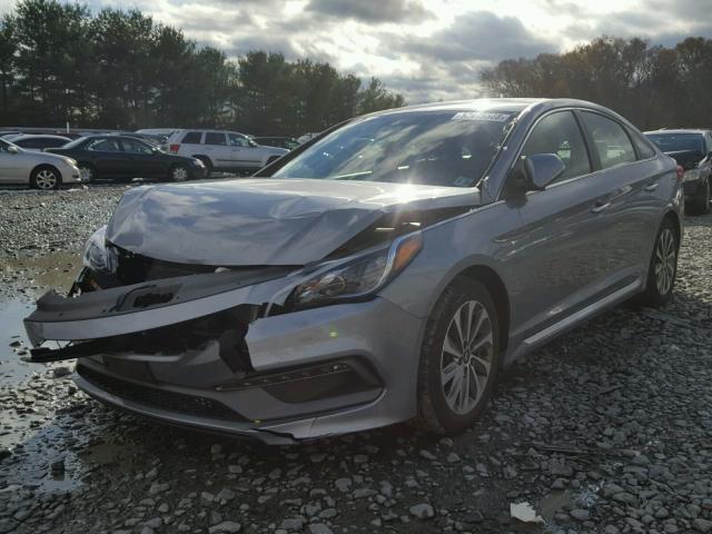 5NPE34AF6GH365416 - 2016 HYUNDAI SONATA SPO SILVER photo 2