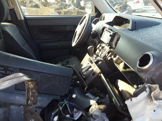 JTLZE4FE0FJ077798 - 2015 TOYOTA SCION XB BEIGE photo 5