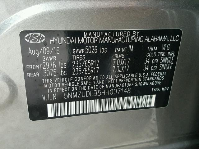 5NMZUDLB5HH007148 - 2017 HYUNDAI SANTA FE S GRAY photo 10