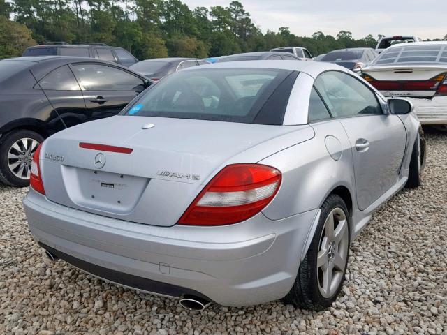 WDBWK56F76F082049 - 2006 MERCEDES-BENZ SLK 350 SILVER photo 4