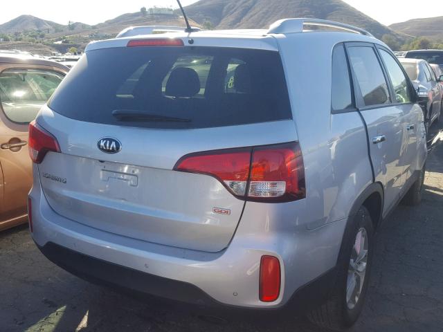 5XYKT3A68FG552515 - 2015 KIA SORENTO LX SILVER photo 4