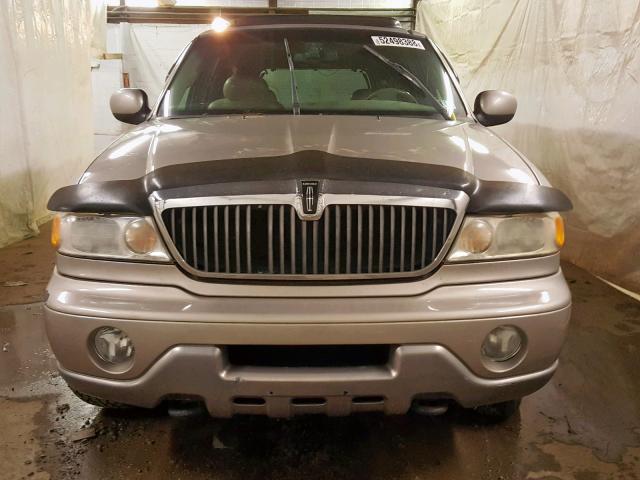 5LMFU28R61LJ22092 - 2001 LINCOLN NAVIGATOR Сұр фото 9