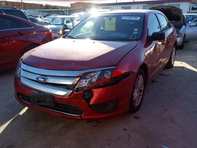 3FAHP0GA7CR176132 - 2012 FORD FUSION S MAROON photo 2