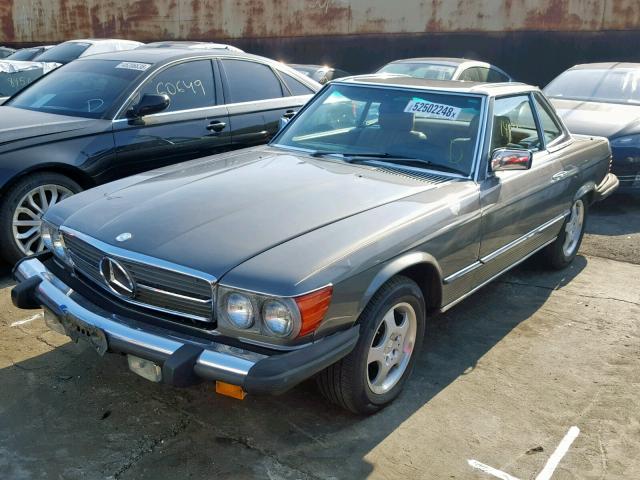 WDBBA45A0EA012714 - 1984 MERCEDES-BENZ 380 SL GRAY photo 2