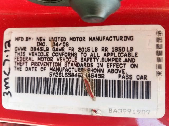 5Y2SL65846Z445492 - 2006 PONTIAC VIBE RED photo 10