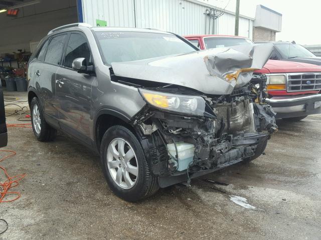 5XYKT3A14BG109695 - 2011 KIA SORENTO BA GRAY photo 1