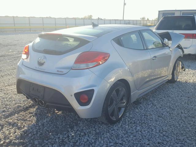 KMHTC6AE2FU224692 - 2015 HYUNDAI VELOSTER T SILVER photo 4