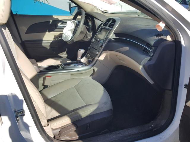 1G11C5SA6DF224285 - 2013 CHEVROLET MALIBU 1LT WHITE photo 5