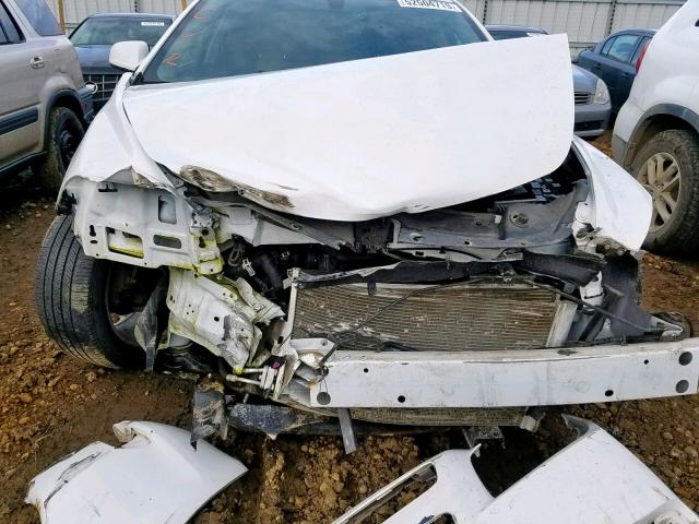 1G1ZE5EU4BF165656 - 2011 CHEVROLET MALIBU LTZ თეთრი ფოტო 9