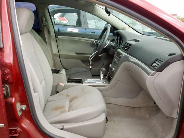 1G8ZS57N38F115646 - 2008 SATURN AURA XE RED photo 5