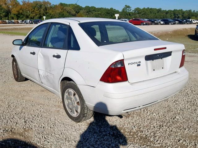 1FAFP34N87W128769 - 2007 FORD FOCUS ZX4 WHITE photo 3