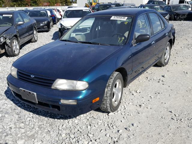 1N4BU31D3VC282131 - 1997 NISSAN ALTIMA XE GREEN photo 2