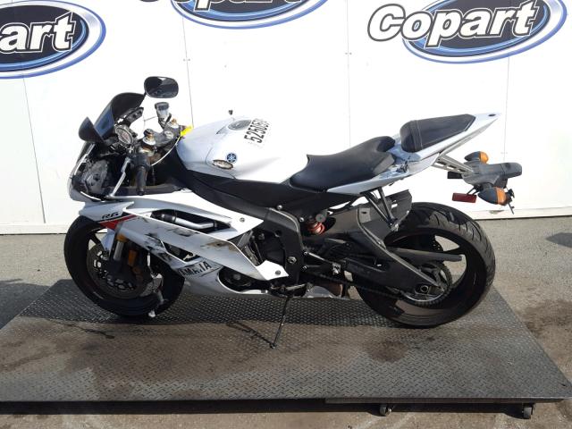 JYARJ16Y6FA009114 - 2015 YAMAHA YZFR6 C WHITE photo 9