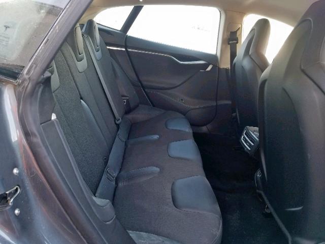 5YJSA1H1XEFP41452 - 2014 TESLA MODEL S رمادي صورة 6