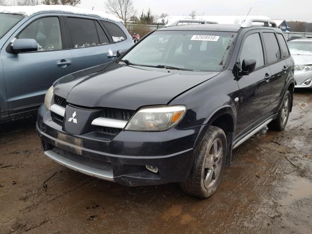 JA4LX41F56U018167 - 2006 MITSUBISHI OUTLANDER BLACK photo 2