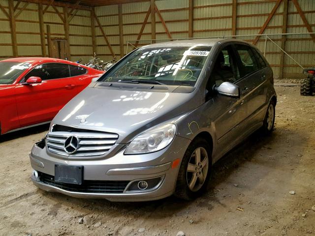 WDDFH33X87J245331 - 2007 MERCEDES-BENZ B200 SILVER photo 2