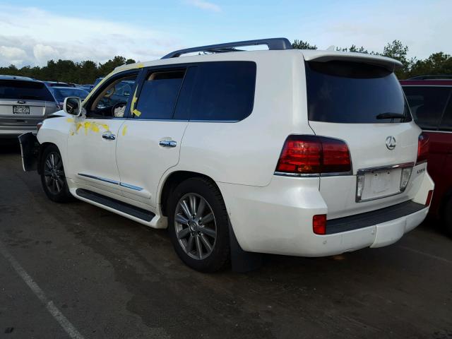 JTJHY7AX4B4061733 - 2011 LEXUS LX 570 WHITE photo 3